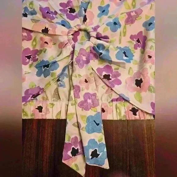 Amisu Pink Blue Green Floral Cropped Long Sleeved Blouse Size L Like New - Picture 6 of 12